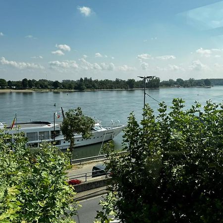 Rhein-Hotel Nierstein Exterior photo